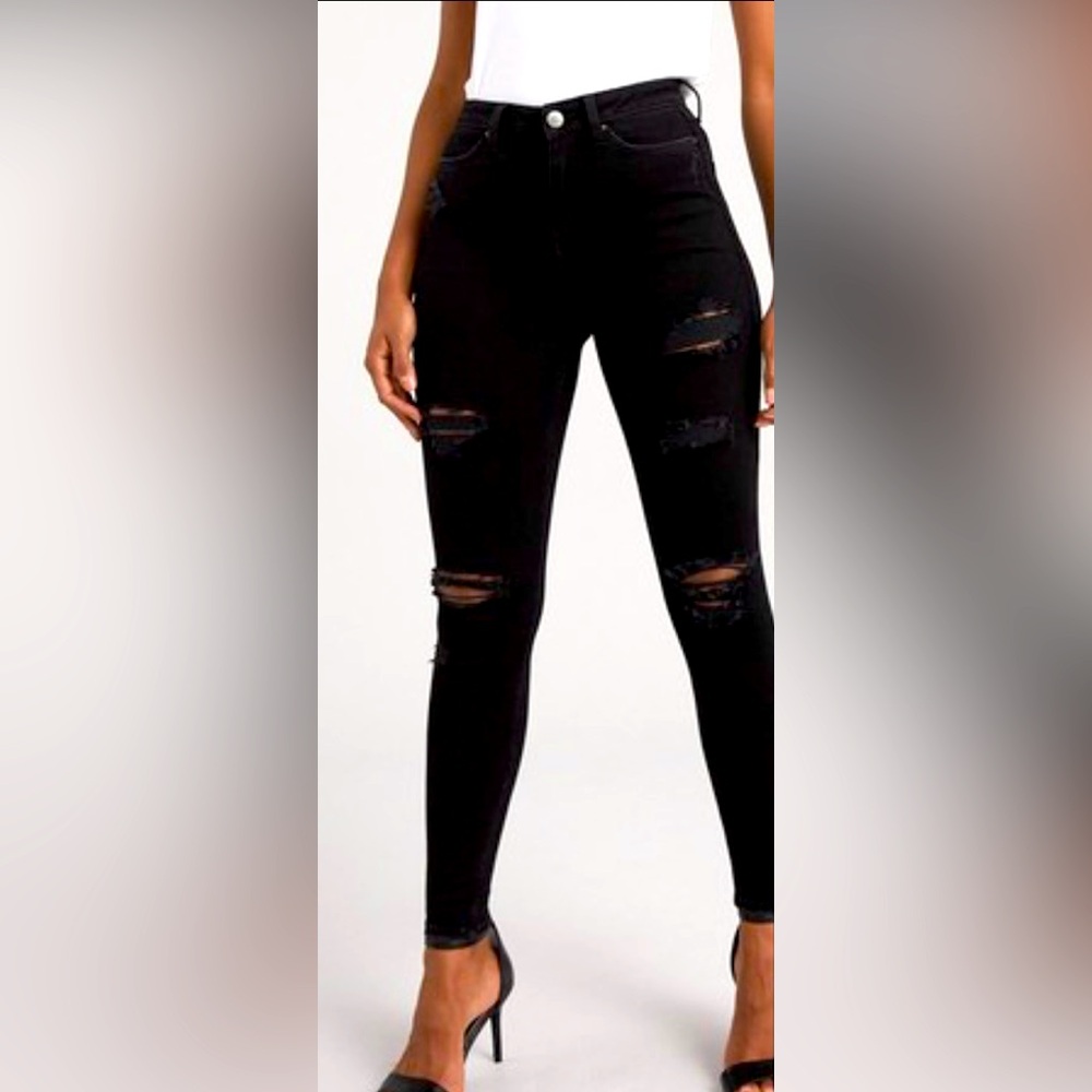 NWOT Good American Distressed Black Jeans-stretch